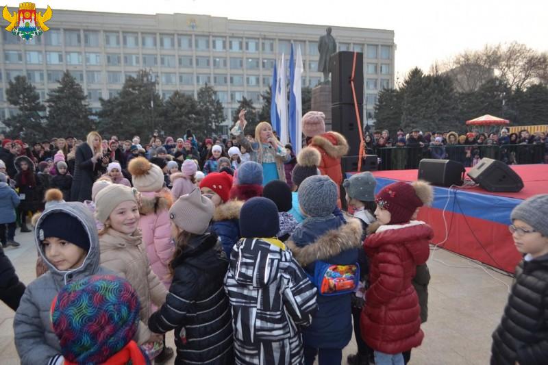 Марафон новогодних празднований в Махачкале охватил более 150 тысяч человек