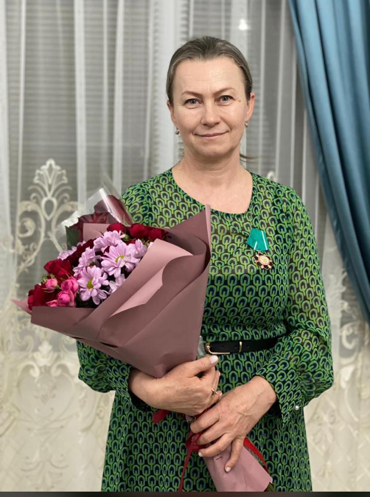 Нелли Вольф: «Никто и никогда не сможет указывать России как ей жить» Помощник начальника мобилизационного отдела военного комиссариата Бабаюртовского района Нелли Владимировна Вольф в числе представителей дагестанской делегации получила приглашение п