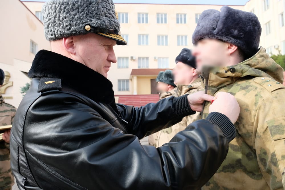 Махачкалинские росгвардейцы провели мероприятия к Дню Героев Отчества
