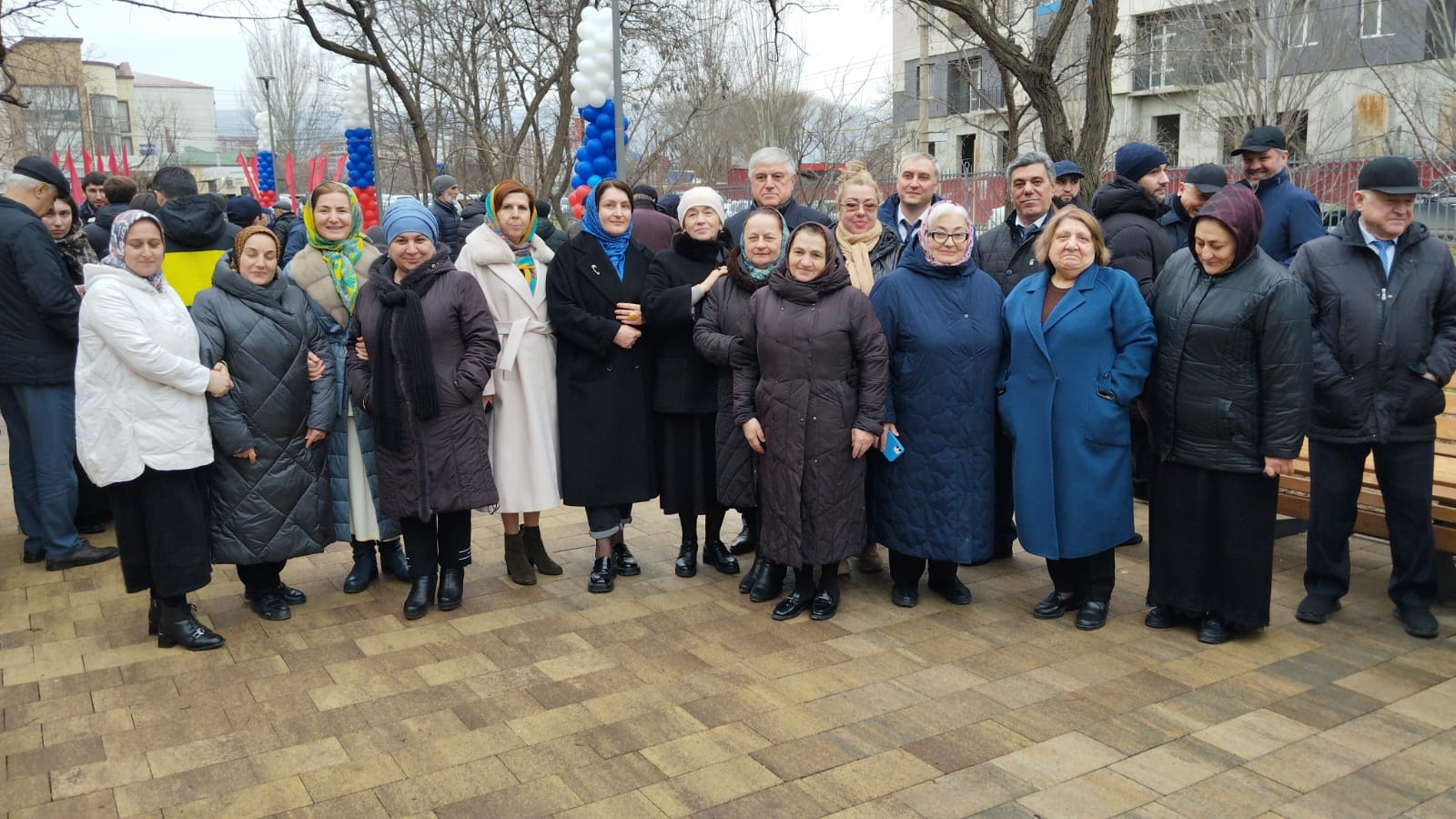 В Махачкале прошло торжественное открытие "Аллеи памяти погибших журналистов"