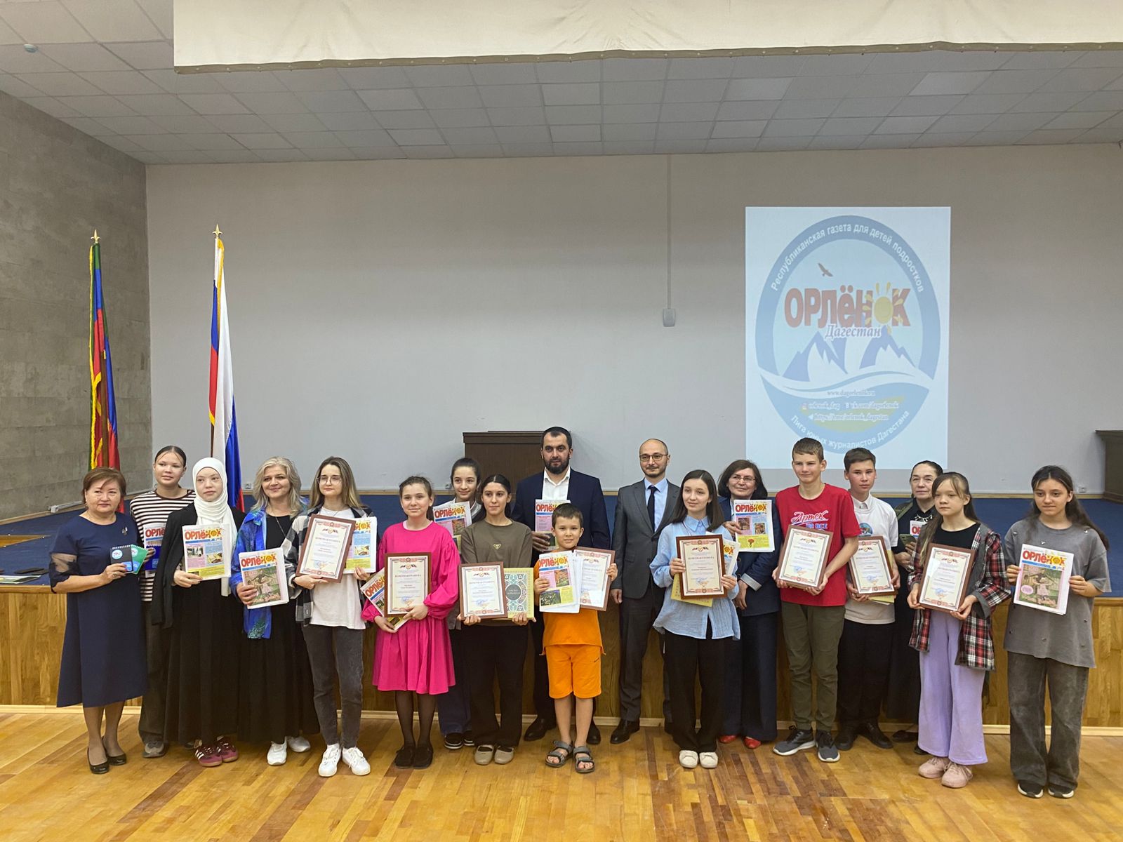 Юные Журналисты "Орленка Дагестана" отмечены наградами в преддверии Дня защиты детей