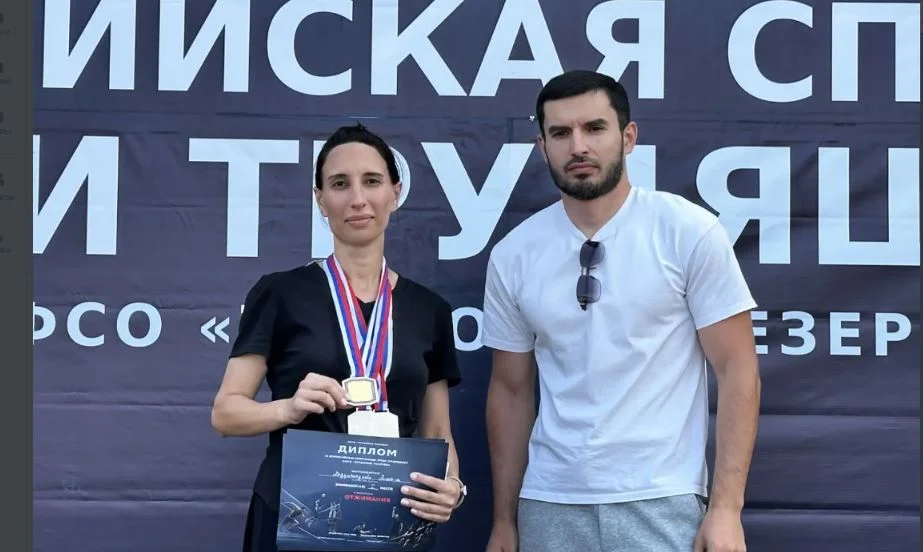 Трижды призером всероссийской спартакиады трудящихся стала сотрудница Миннаца РД Эльмира Абдулгапурова