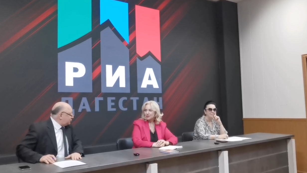 В Махачкале прошла пресс-конференция министра культуры Дагестана о подготовке к юбилейному фестивалю «Дни Белых журавлей»