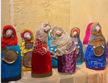 Выставка кукол Сабины Тарикулиевой-Алхасовой  открылась в Дербенте 1 августа